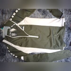 Victoria's Secret Olive and White Womens Shirt Jacket
